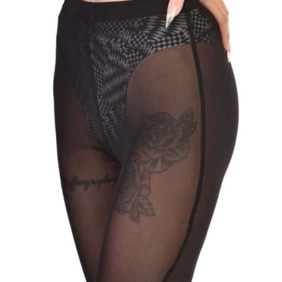 iHeartRaves | Back Stage Babe Mesh Biker Shorts - Picture 3 of 3